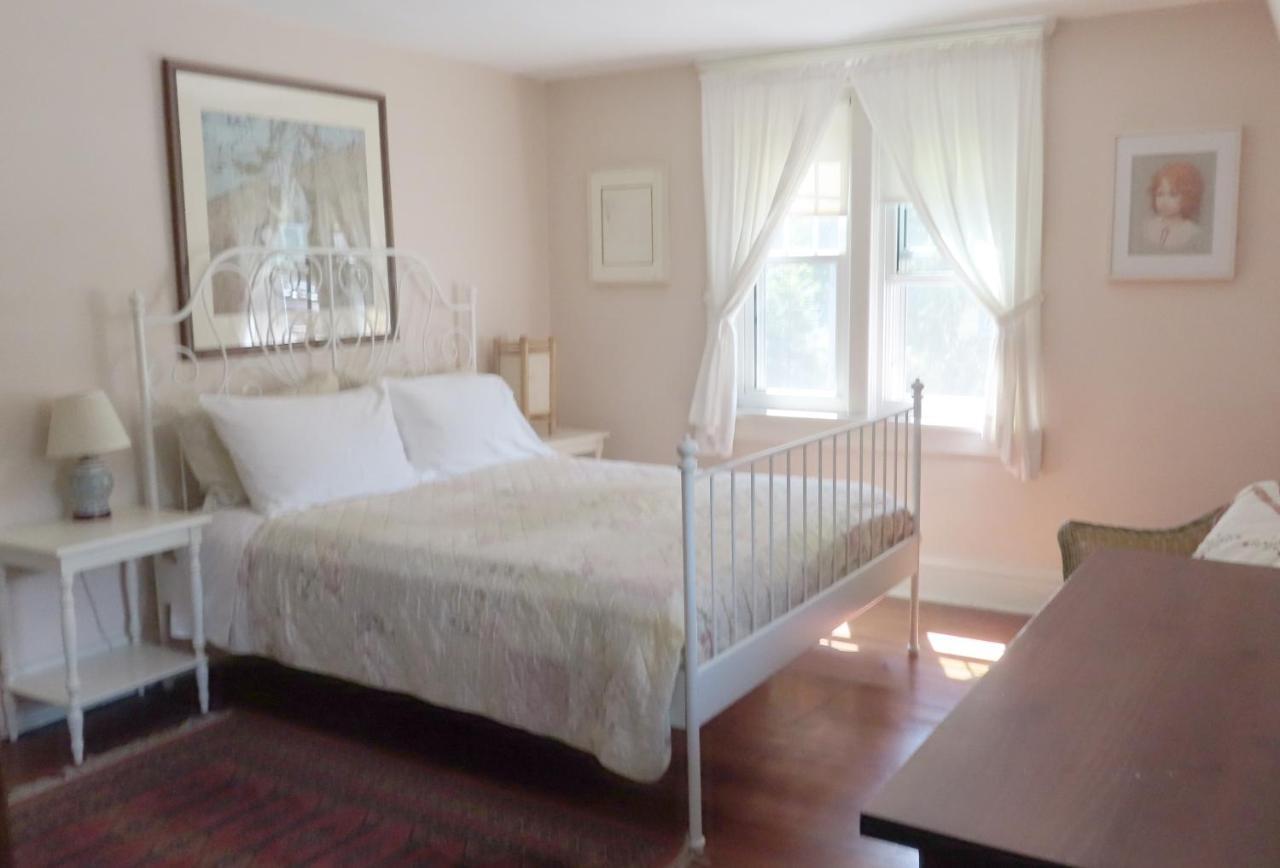 Morning Glory Bed & Breakfast 3*